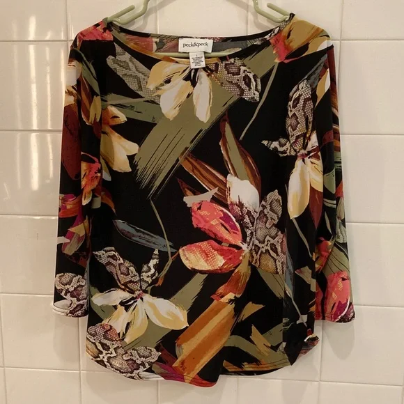Peck & Peck Women's 3/4 Sleeve Tops - Floral and Abstract Multicolor - Picture 4 of 7